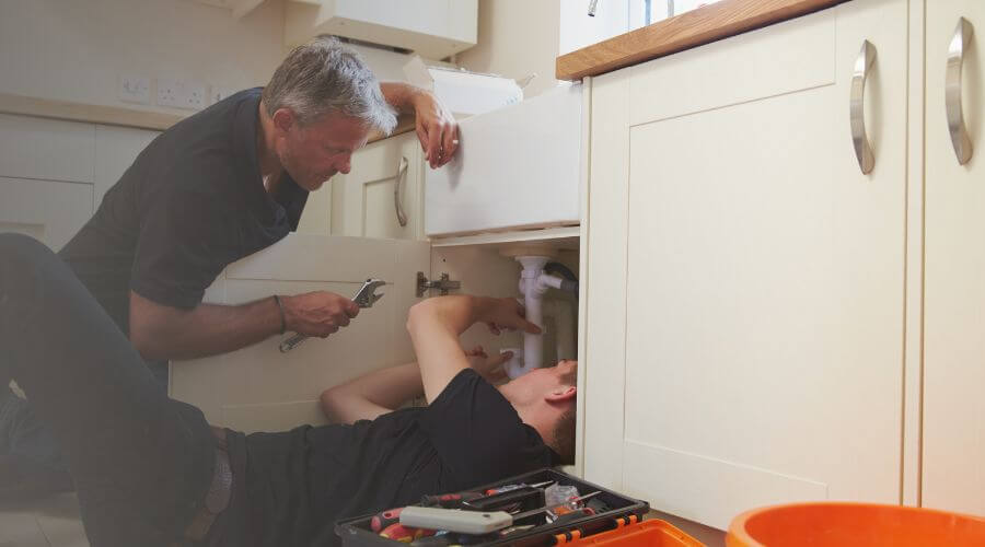 Professional burst pipe repair services in Arapahoe, NE